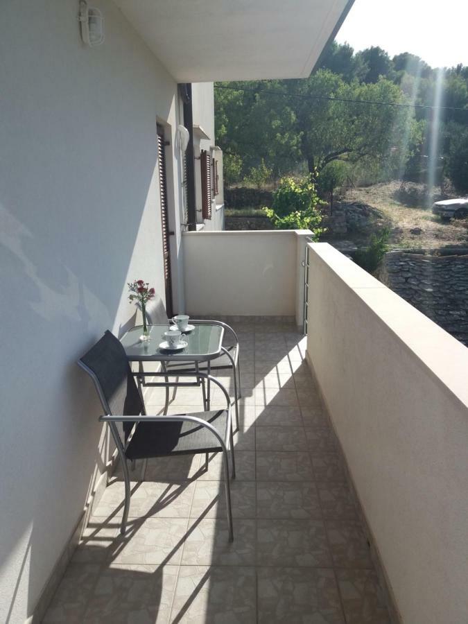 Apartments Kordic วิส ภายนอก รูปภาพ