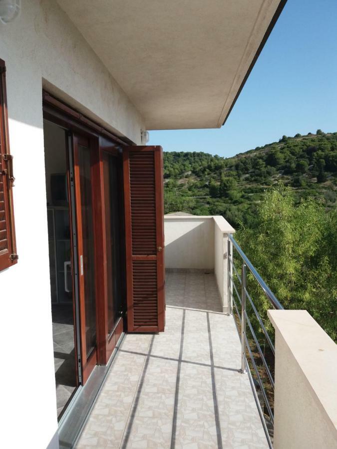 Apartments Kordic วิส ภายนอก รูปภาพ