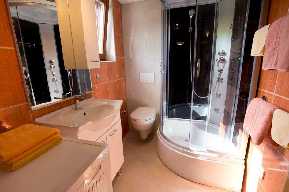 Apartments Kordic วิส ภายนอก รูปภาพ